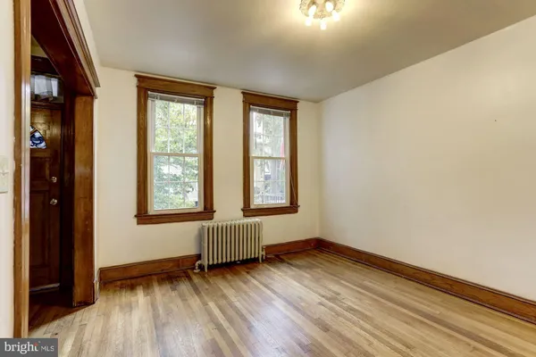 $3,300 | 1015 Quebec Place Northwest, Washington, DC 20010