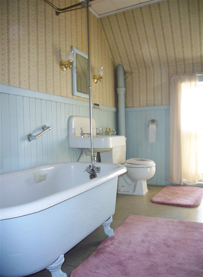 192 Western Avenue Brattleboro, VT 05301 - Photo 16 of 24