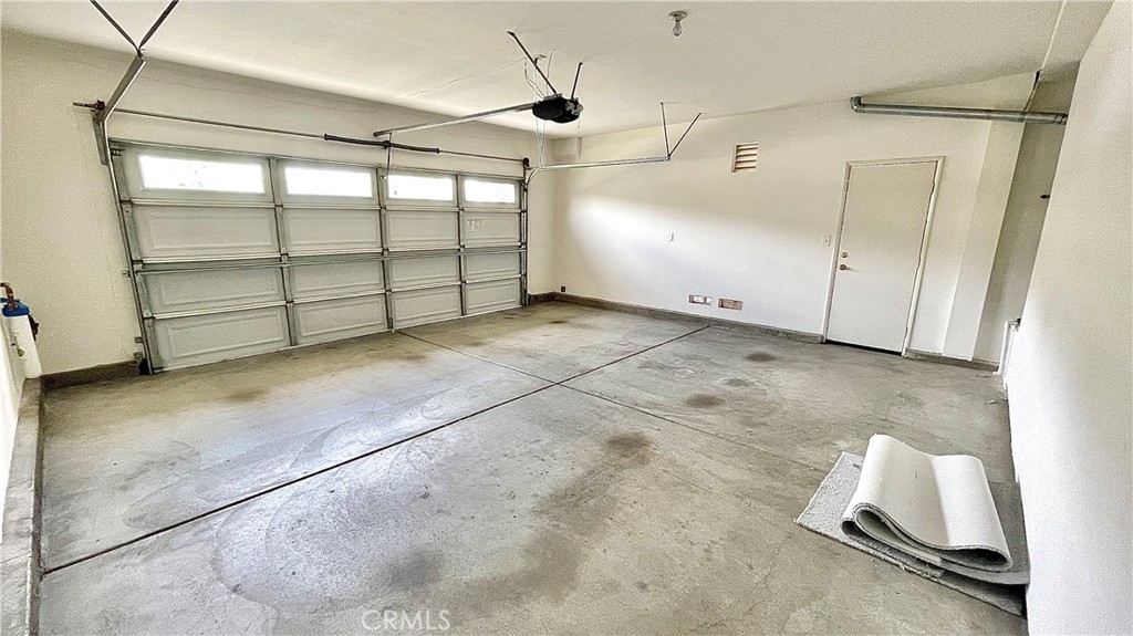 17543 Nutwood Drive Carson, CA 90746 - Photo 18 of 20