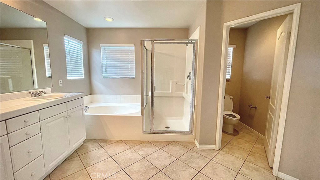 17543 Nutwood Drive Carson, CA 90746 - Photo 10 of 20