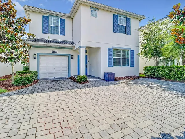 $649,000 | 4704 Sleepy Hollow Drive, Kissimmee, FL 34746