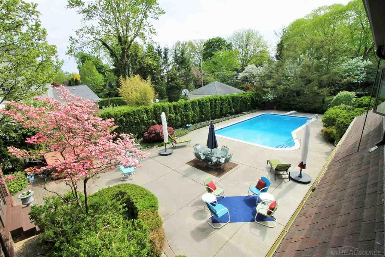 865 Trombley Road Grosse Pointe, MI 48230 - Photo 9 of 99 31348226-8.JPG