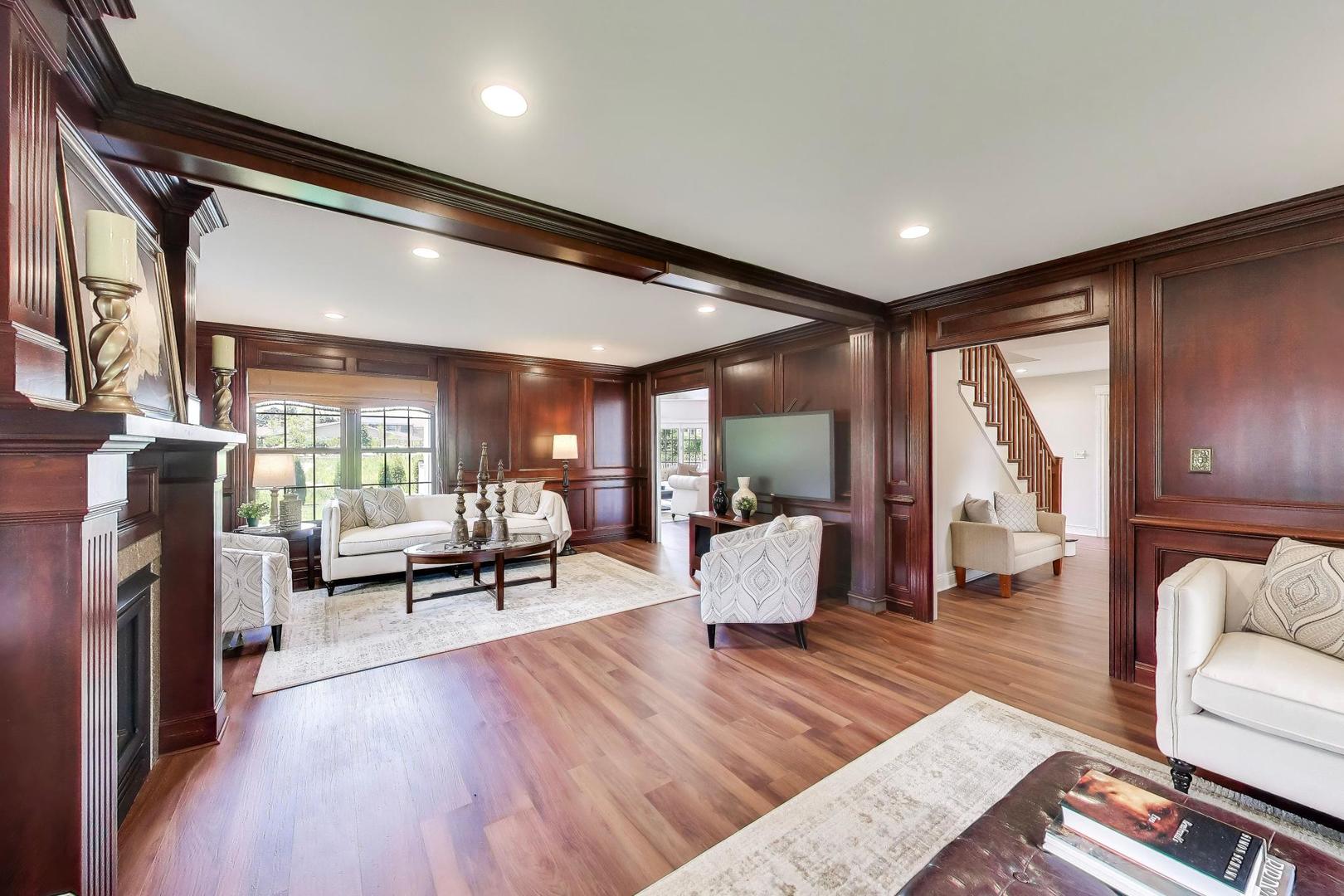 2074 Greenview Road Northbrook, IL 60062 - Photo 20 of 52 Gallery Image 20