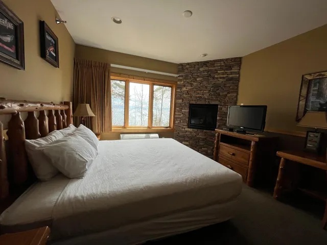 $69,900 | Two Burlington Road, Two Harbors, MN 55616