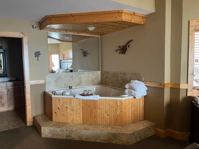 $69,900 | Two Burlington Road, Two Harbors, MN 55616