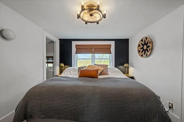 $410,000 | 304 South Water Street, Batavia, IL 60510