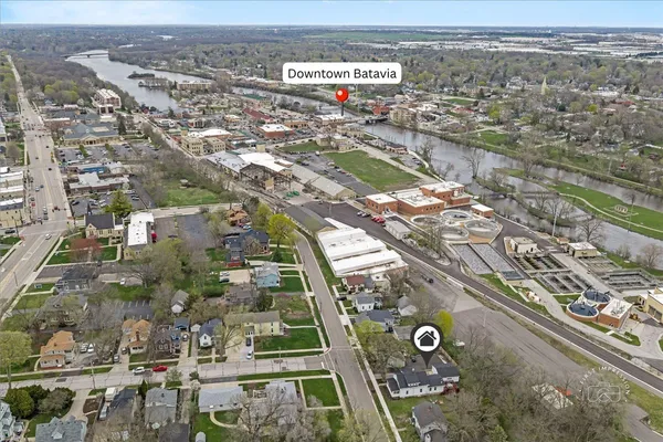 $410,000 | 304 South Water Street, Batavia, IL 60510