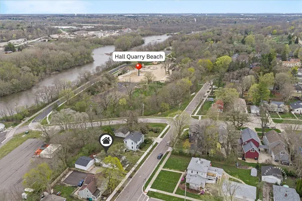 $410,000 | 304 South Water Street, Batavia, IL 60510