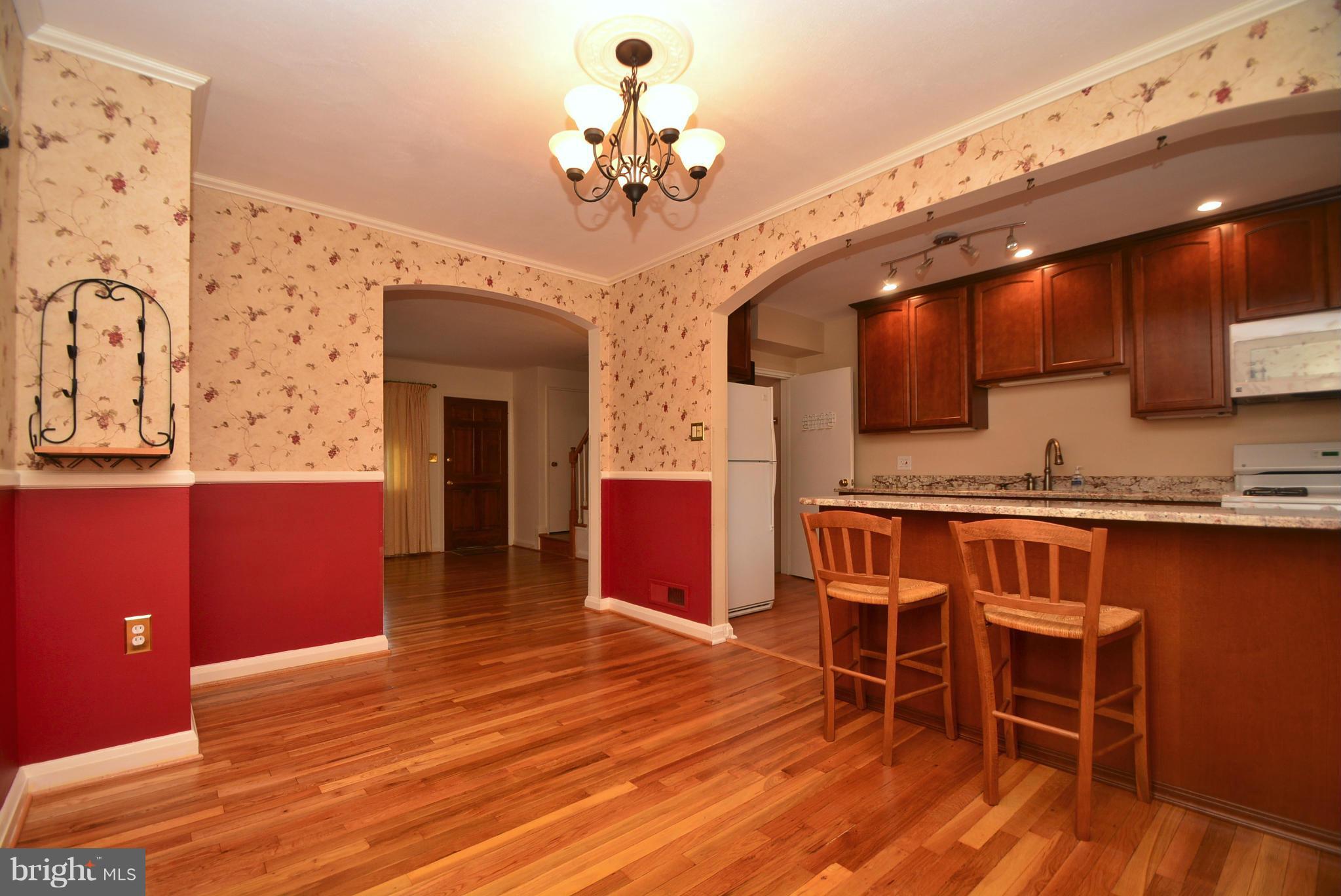 2757 Kirkleigh Road Baltimore, MD 21222 - Photo 7 of 30 Dining Room