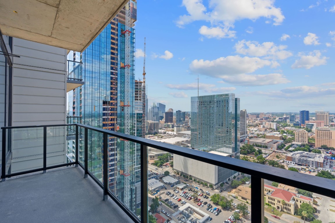 84 East Avenue, Unit 3404 Austin, TX 78701 - Photo 21 of 40 a view of city from a balcony