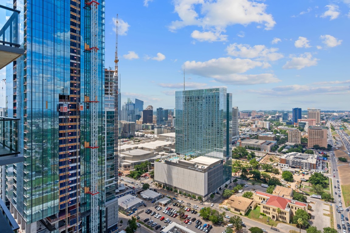 84 East Avenue, Unit 3404 Austin, TX 78701 - Photo 23 of 40 a view of city