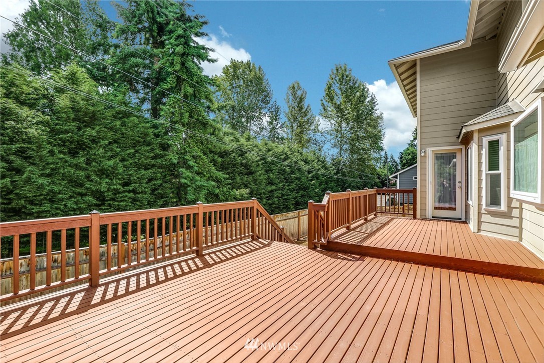 19603 9th Drive Southeast Bothell, WA 98012 - Photo 26 of 29 Gallery Image 26