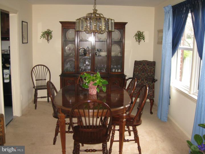 406 Devon Road Havertown, PA 19083 - Photo 7 of 15