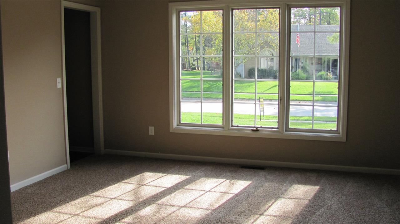 11035 Spring Oak Road Fort Wayne, IN 46845 - Photo 4 of 22