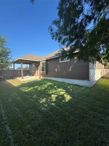 $1,999 | 204 Wilderness Trail, Elgin, TX 78621