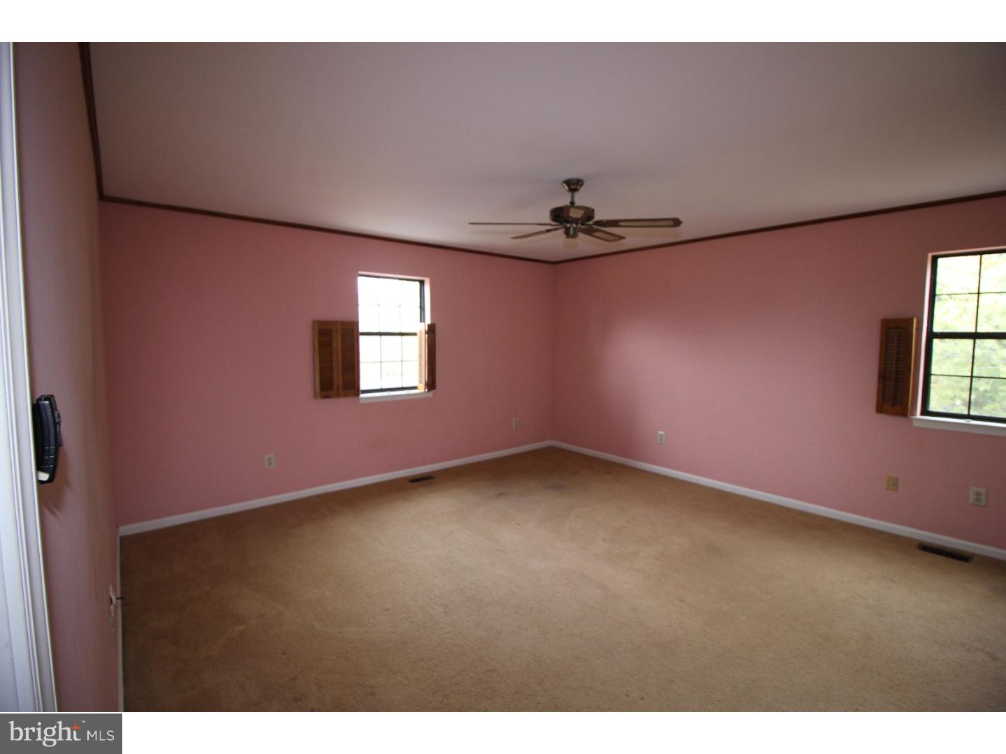 1141 Valley Road Warminster, PA 18974 - Photo 13 of 19 Gallery Image 13