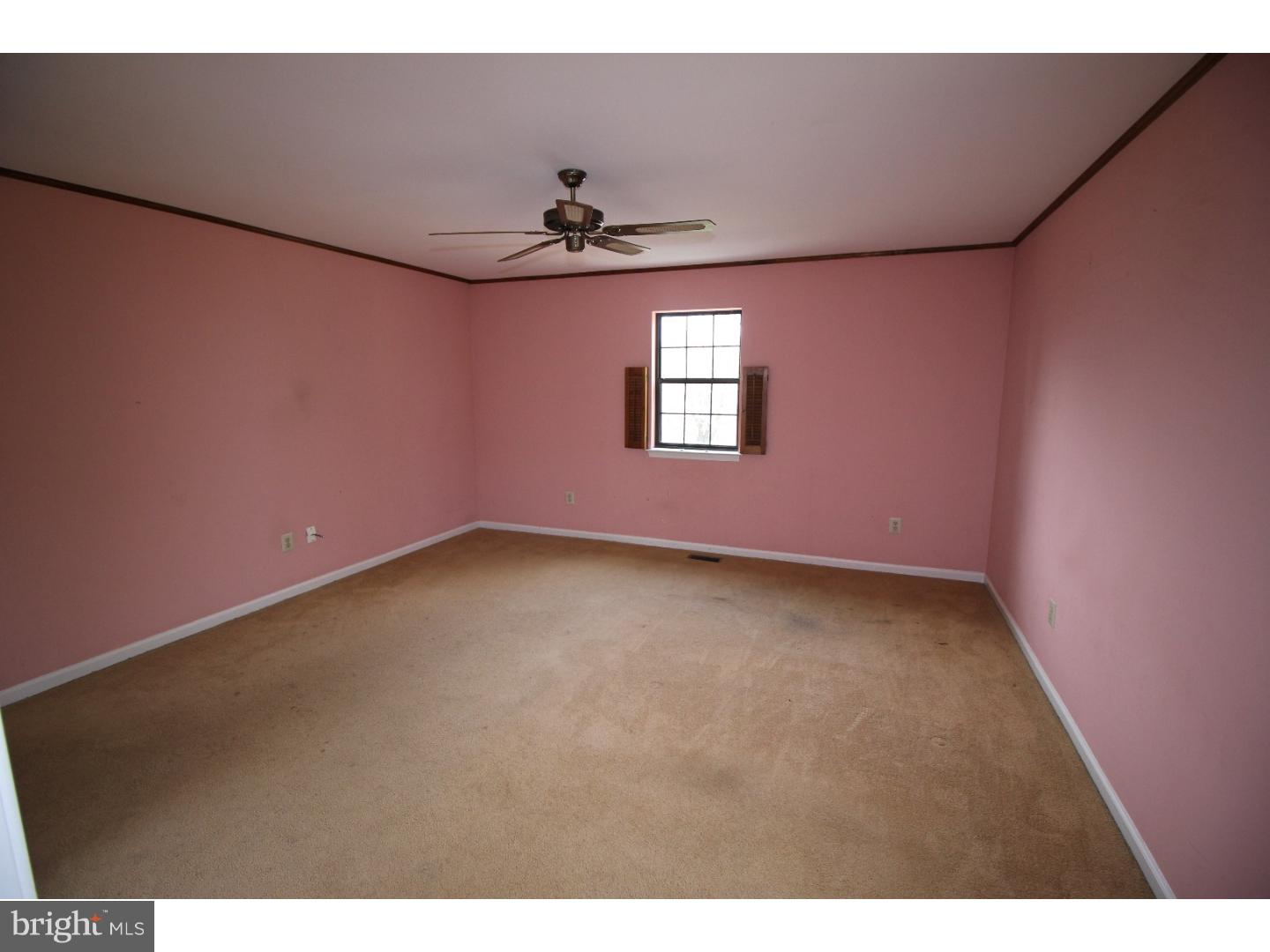 1141 Valley Road Warminster, PA 18974 - Photo 14 of 19 Gallery Image 14