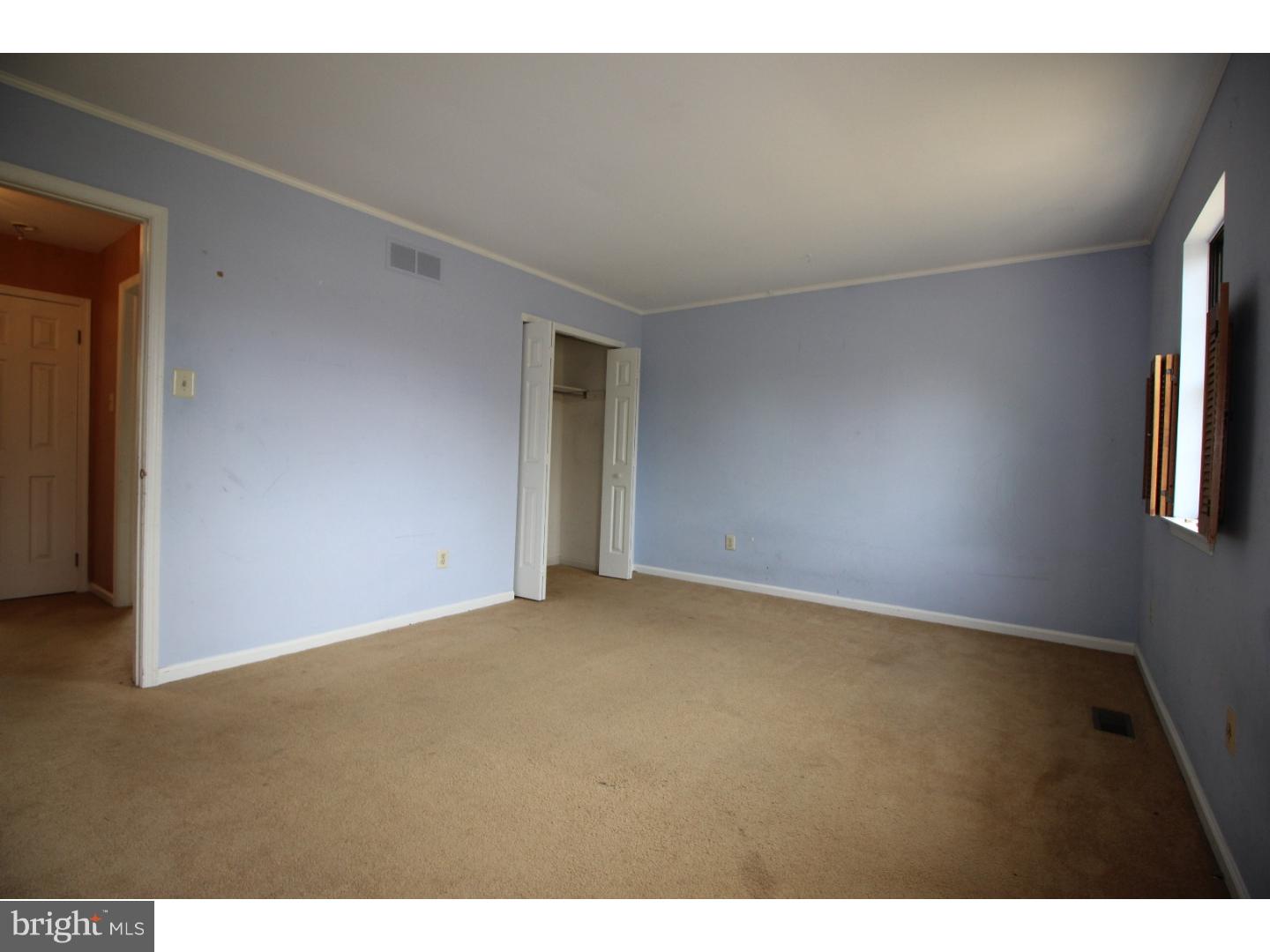1141 Valley Road Warminster, PA 18974 - Photo 17 of 19 Gallery Image 17