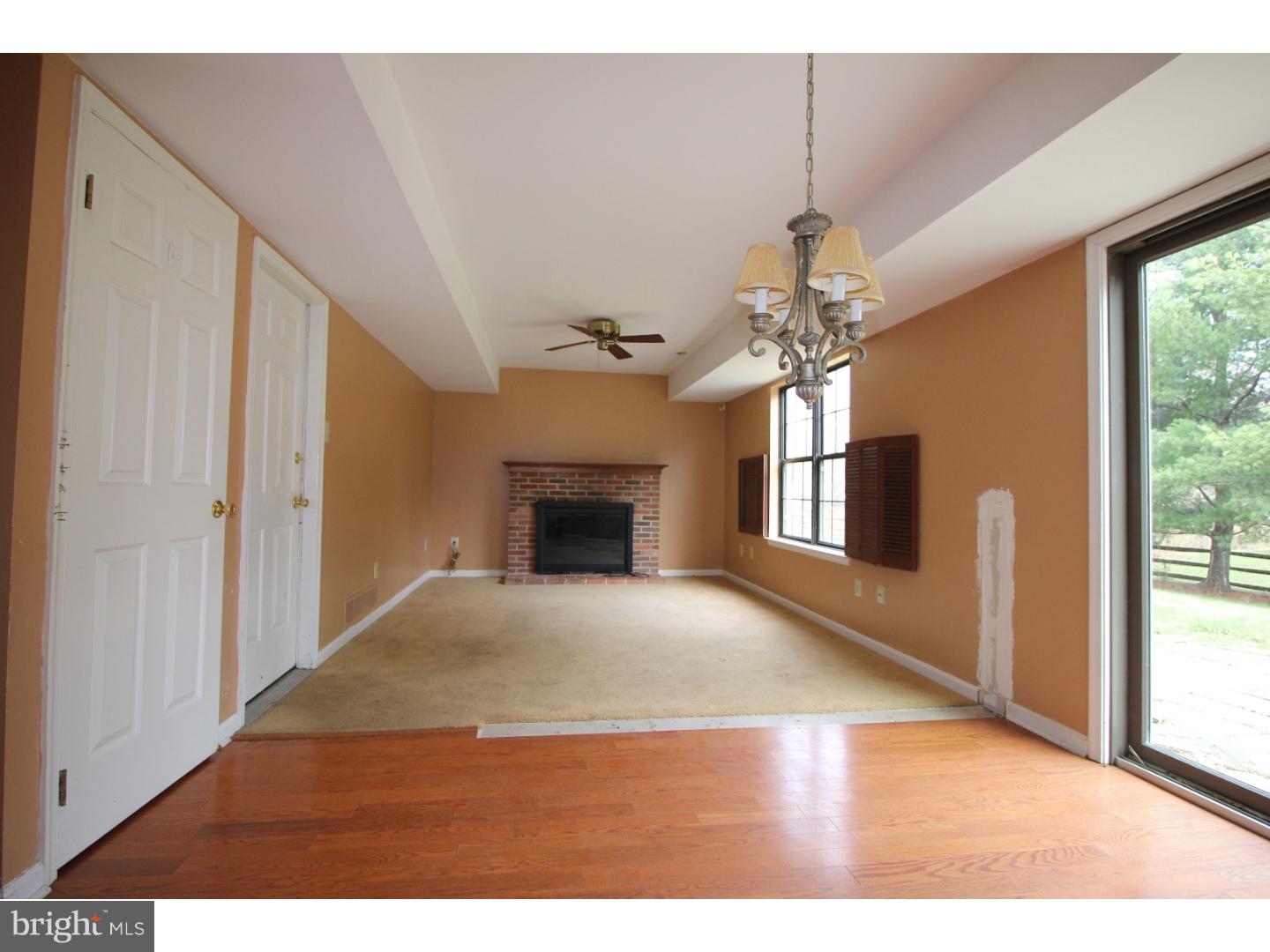 1141 Valley Road Warminster, PA 18974 - Photo 5 of 19 Gallery Image 5