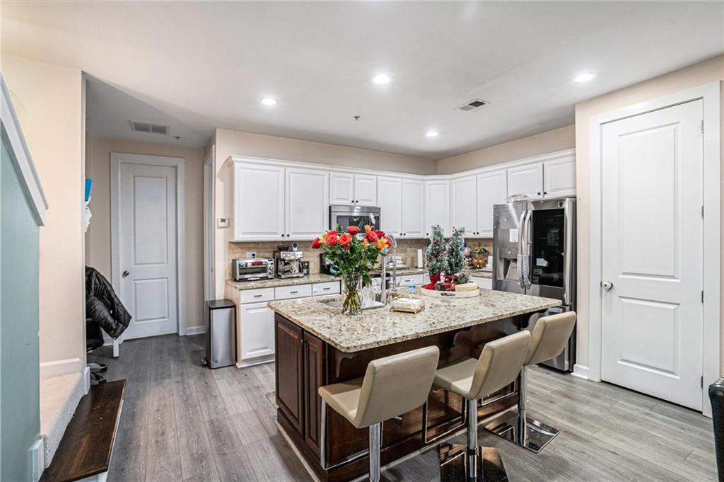 6084 Holly Park Lane Southeast Mableton, GA 30126 - Photo 11 of 30