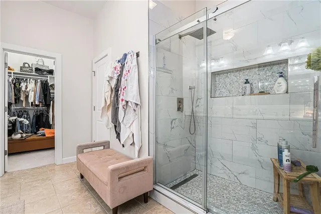 $399,999 | 6084 Holly Park Lane Southeast, Mableton, GA 30126