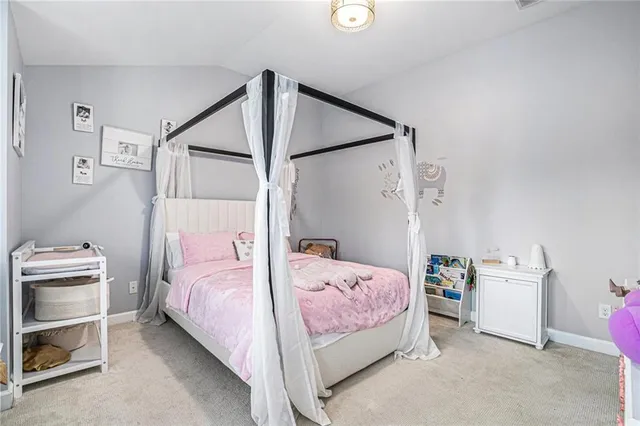 $399,999 | 6084 Holly Park Lane Southeast, Mableton, GA 30126