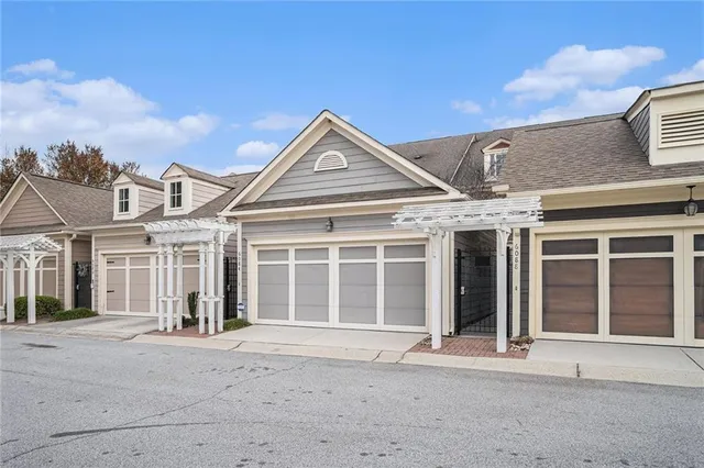 $399,999 | 6084 Holly Park Lane Southeast, Mableton, GA 30126