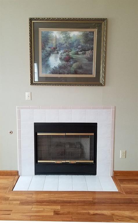 5673 Misty Ridge Drive Indianapolis, IN 46237 - Photo 3 of 13 Gallery Image 3