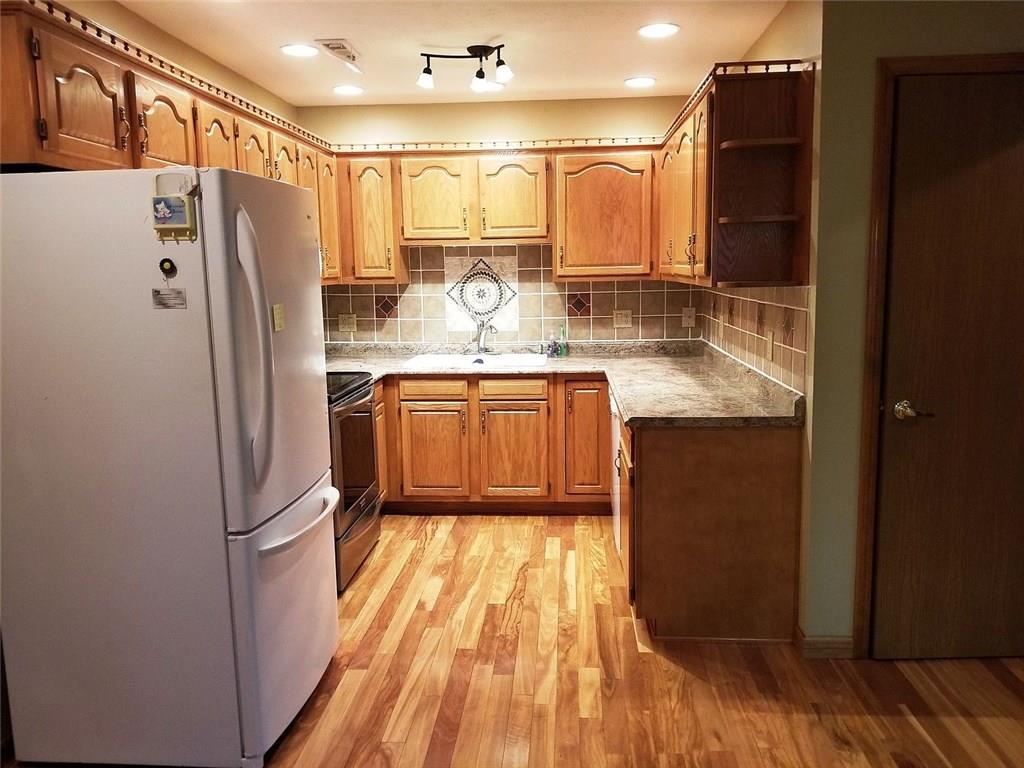 5673 Misty Ridge Drive Indianapolis, IN 46237 - Photo 4 of 13 Gallery Image 4