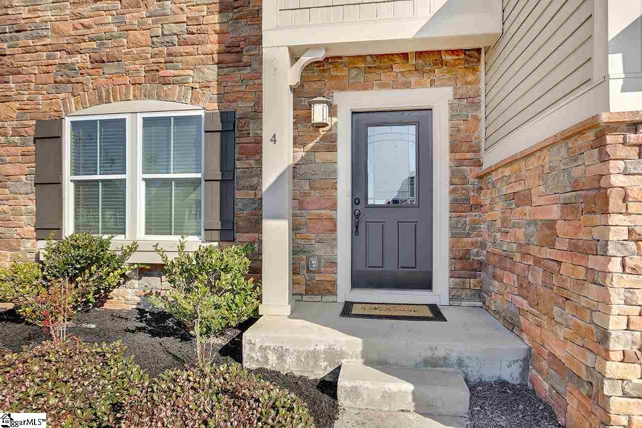 4 Neves Drive Greenville, SC 29607 - Photo 3 of 36 Gallery Image 3