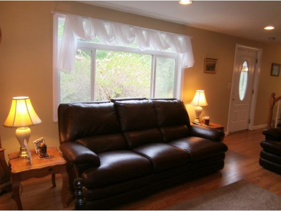 44 1/2 Mill Road Derry, NH 03038 - Photo 13 of 29