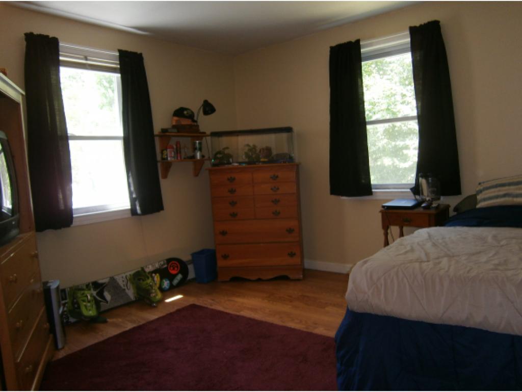 44 1/2 Mill Road Derry, NH 03038 - Photo 20 of 29