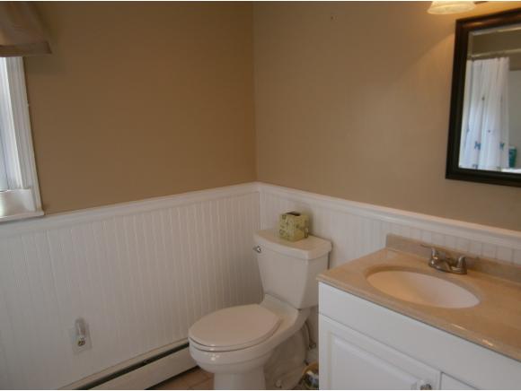 44 1/2 Mill Road Derry, NH 03038 - Photo 21 of 29
