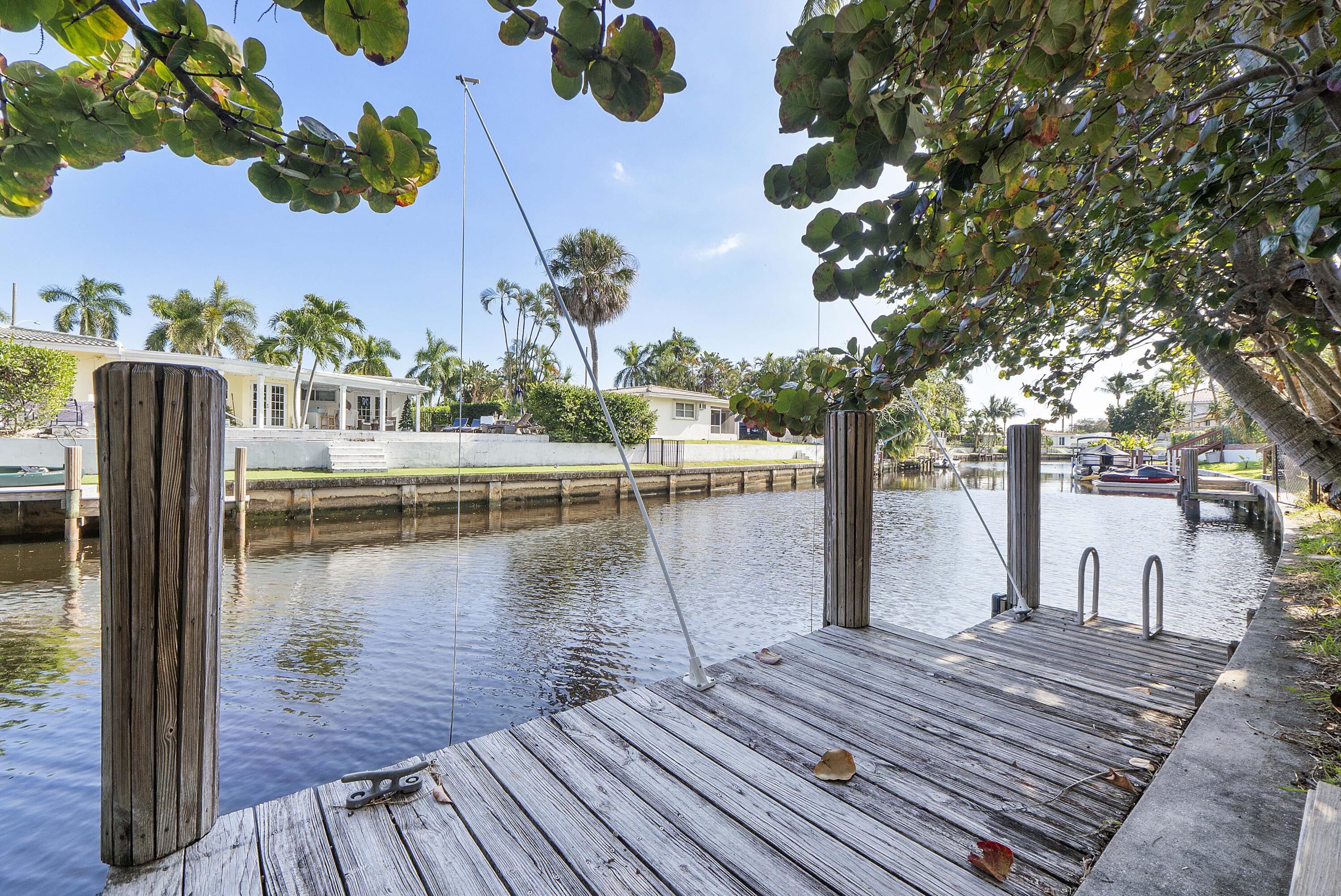 120 Southwest 8th Avenue Boca Raton, FL 33486 - Photo 14 of 38 120 Sw 8th Ave_048