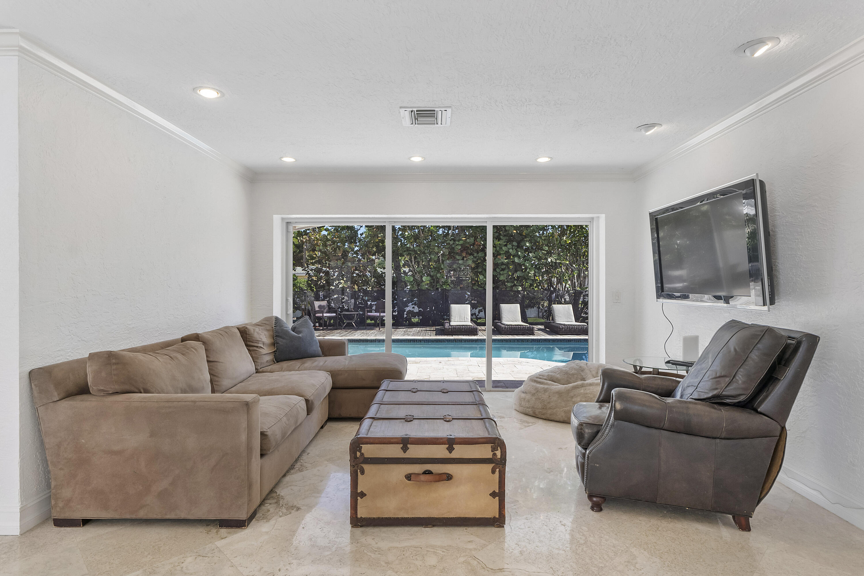 120 Southwest 8th Avenue Boca Raton, FL 33486 - Photo 17 of 38 120 Sw 8th Ave_022