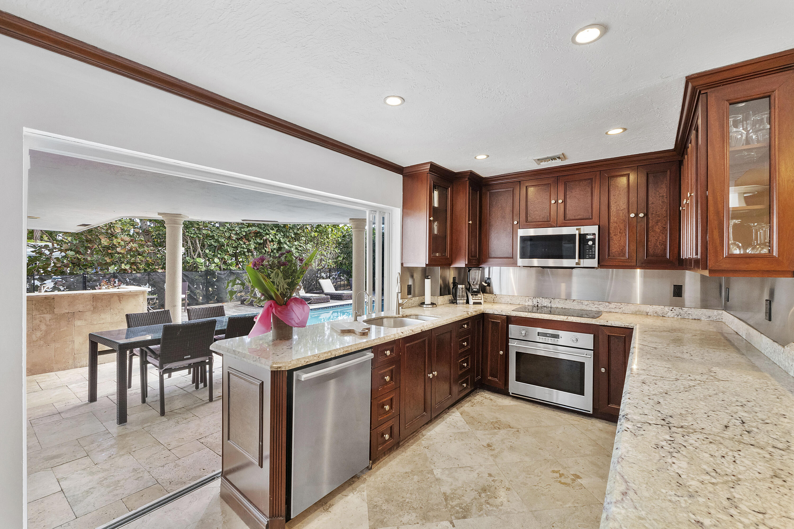 120 Southwest 8th Avenue Boca Raton, FL 33486 - Photo 3 of 38 120 Sw 8th Ave_031