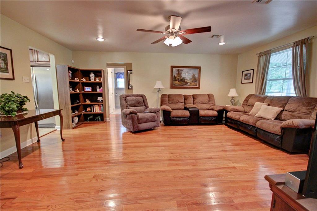 41114 Fire Tower Road Ponchatoula, LA 70454 - Photo 5 of 22 Gallery Image 5