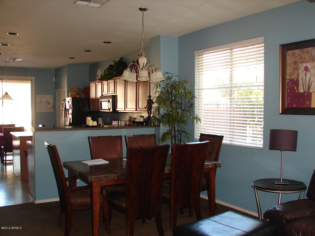 3826 West Shumway Farm Road Phoenix, AZ 85041 - Photo 16 of 27 dining area1