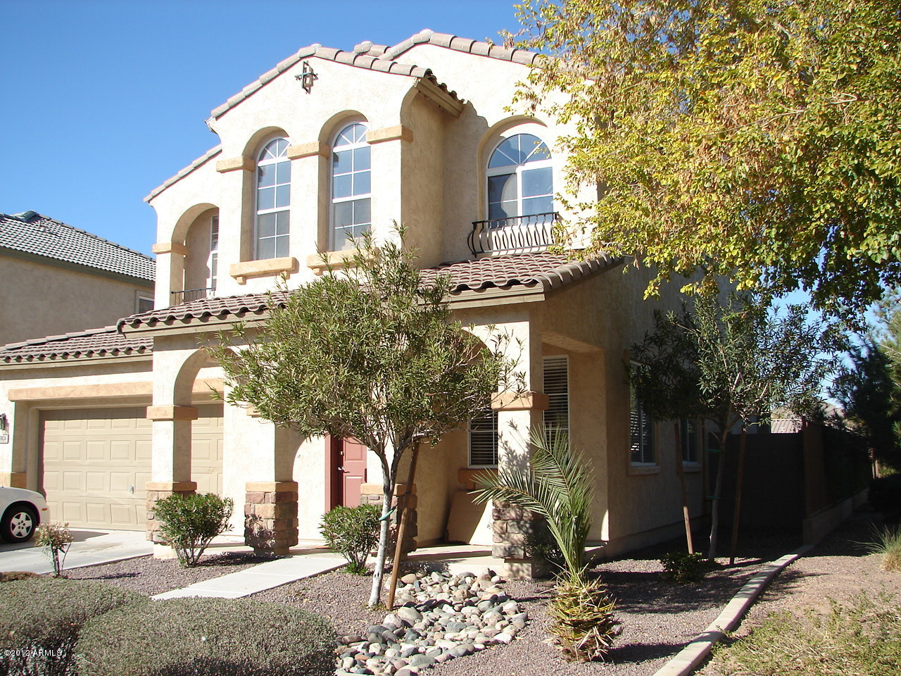 3826 West Shumway Farm Road Phoenix, AZ 85041 - Photo 3 of 27 front3
