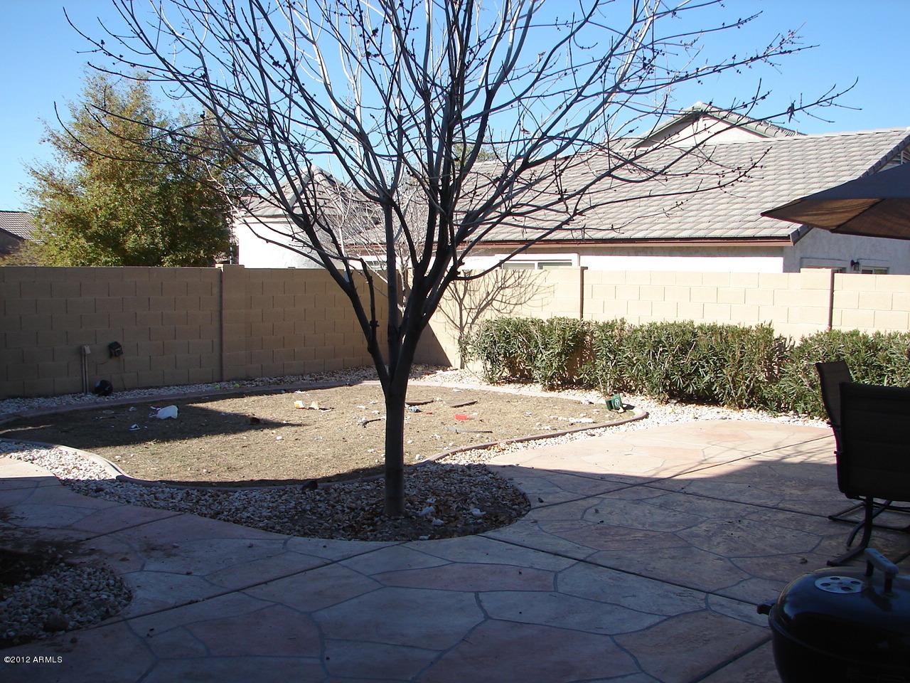 3826 West Shumway Farm Road Phoenix, AZ 85041 - Photo 4 of 27 back1