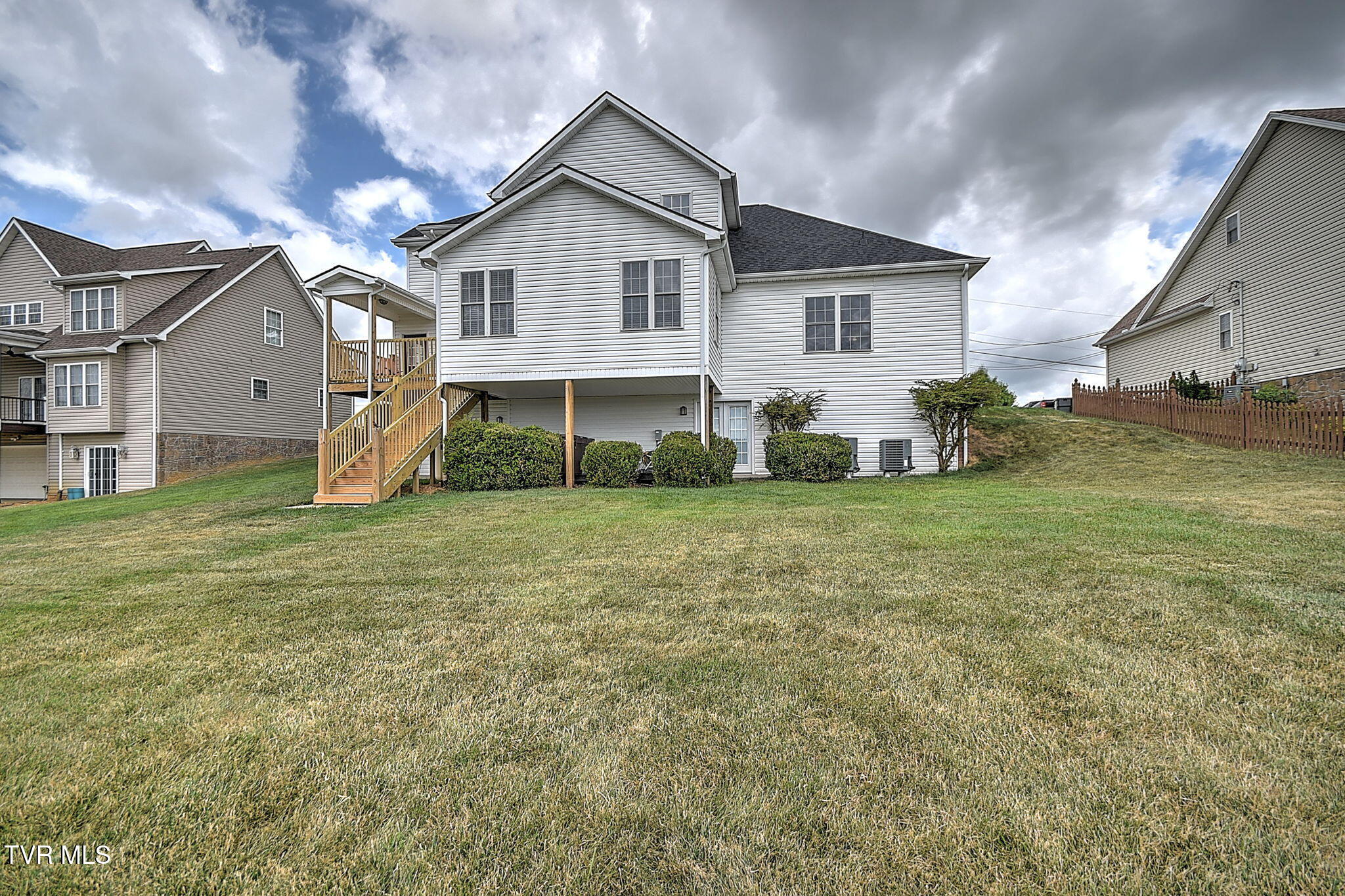 931 Walkers Bend Road Johnson City, TN 37615 - Photo 43 of 44 48-web-or-mls-931 Walkers Bend SS-49