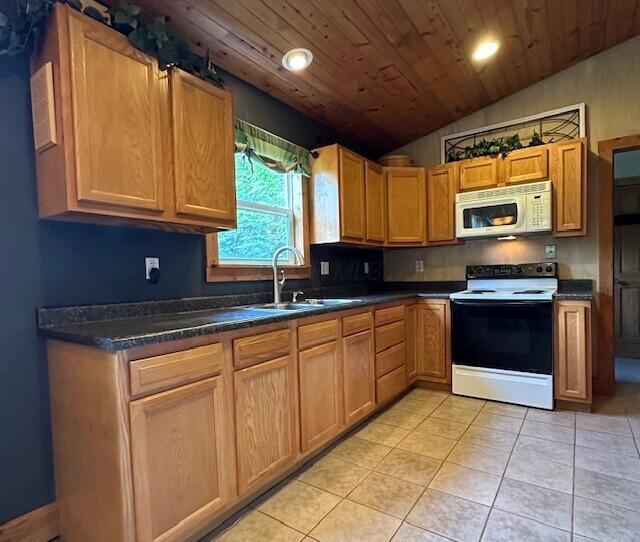 7751 Mulberry Road Heath, OH 43056 - Photo 16 of 70 ACRES OF FORMICA COUNTER TOPS AND RECESSED LIGHTING.