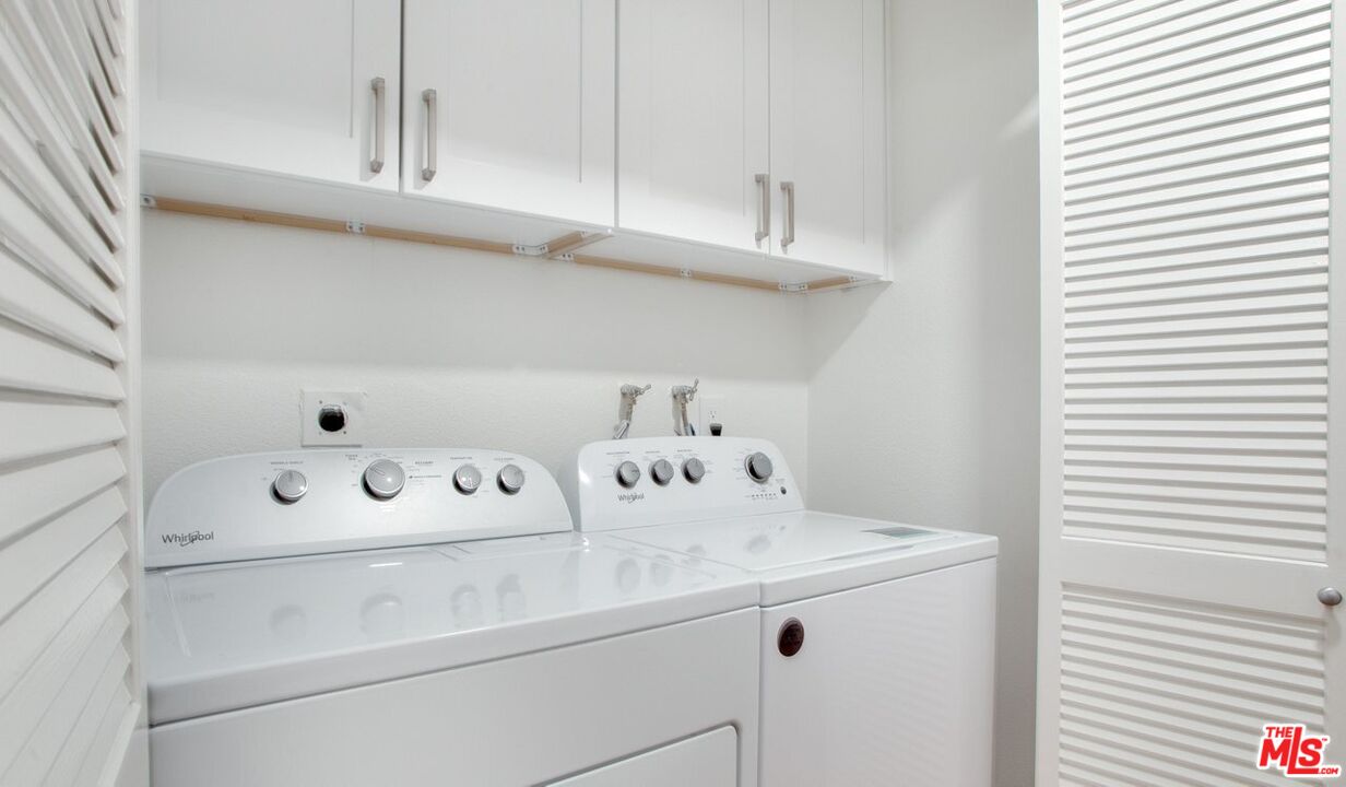 1401 Ambassador Street, Unit 111 Los Angeles, CA 90035 - Photo 7 of 15