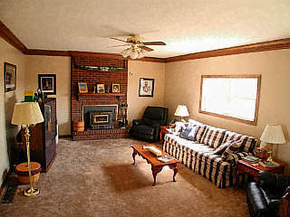 811 Newtown Leesburg Road Georgetown, KY 40324 - Photo 2 of 7 Photo 2