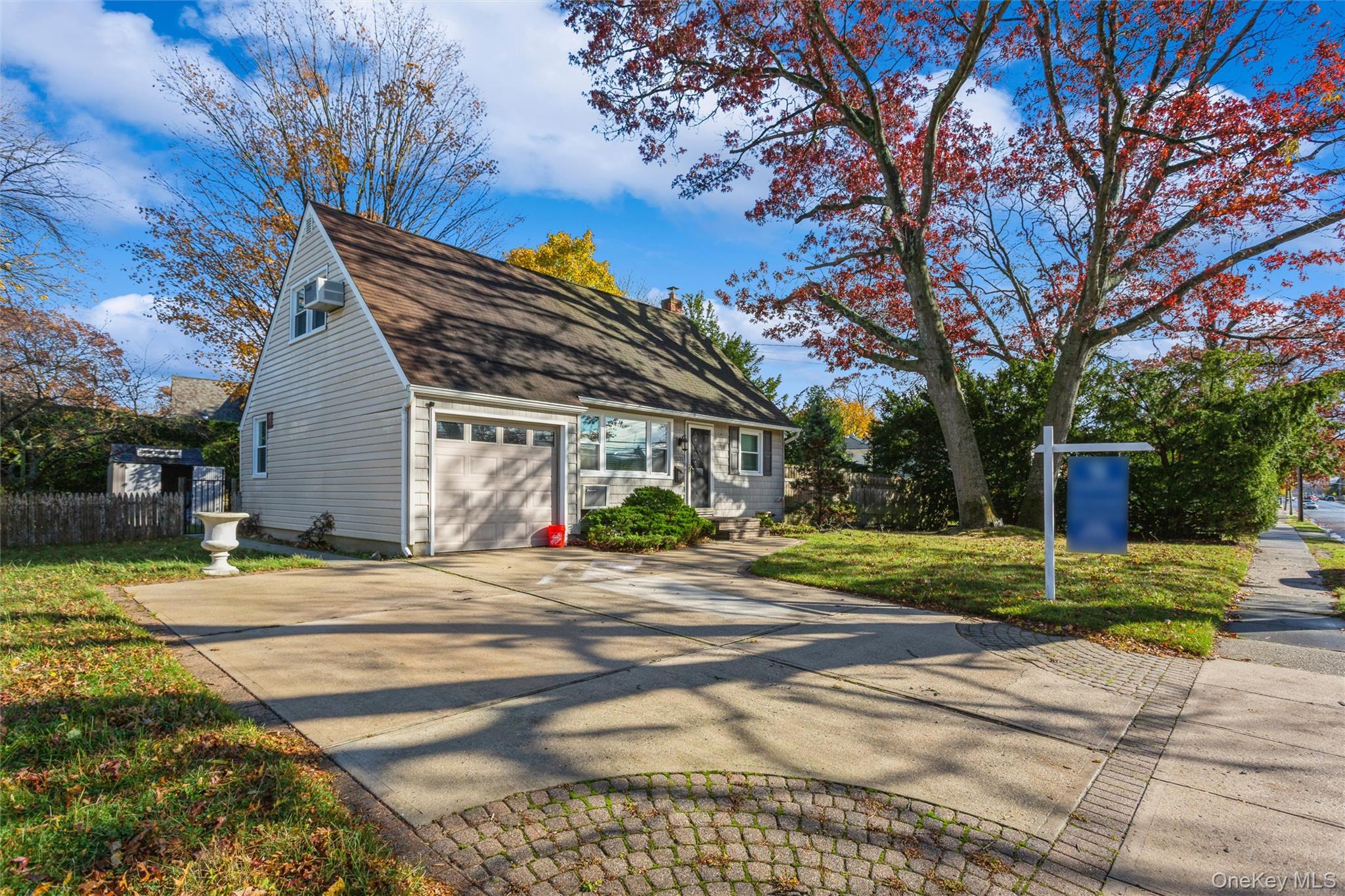 1531 Merrick Avenue Merrick, NY 11566 - Photo 3 of 26