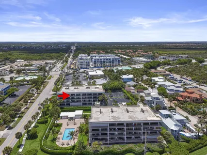 $875,000 | 1045 Ocean Drive, Unit 503, Juno Beach, FL 33408