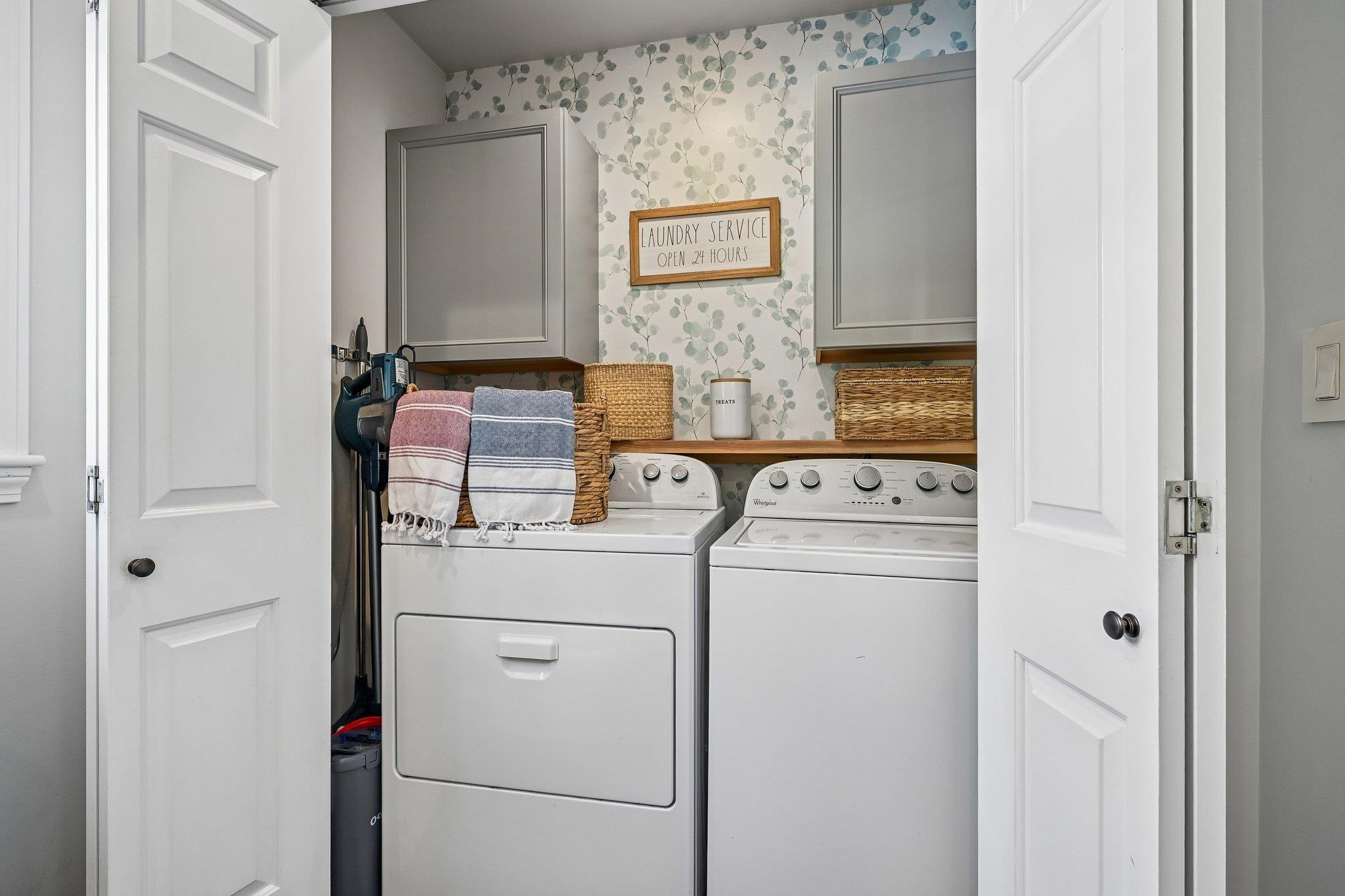 11 Longmeadow Road Windham, NH 03087 - Photo 38 of 60