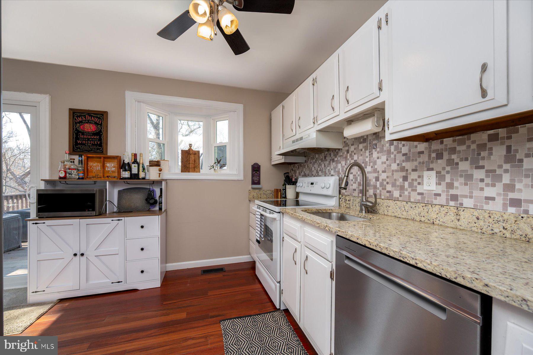 7694 Old Bayside Road Chesapeake Beach, MD 20732 - Photo 11 of 34