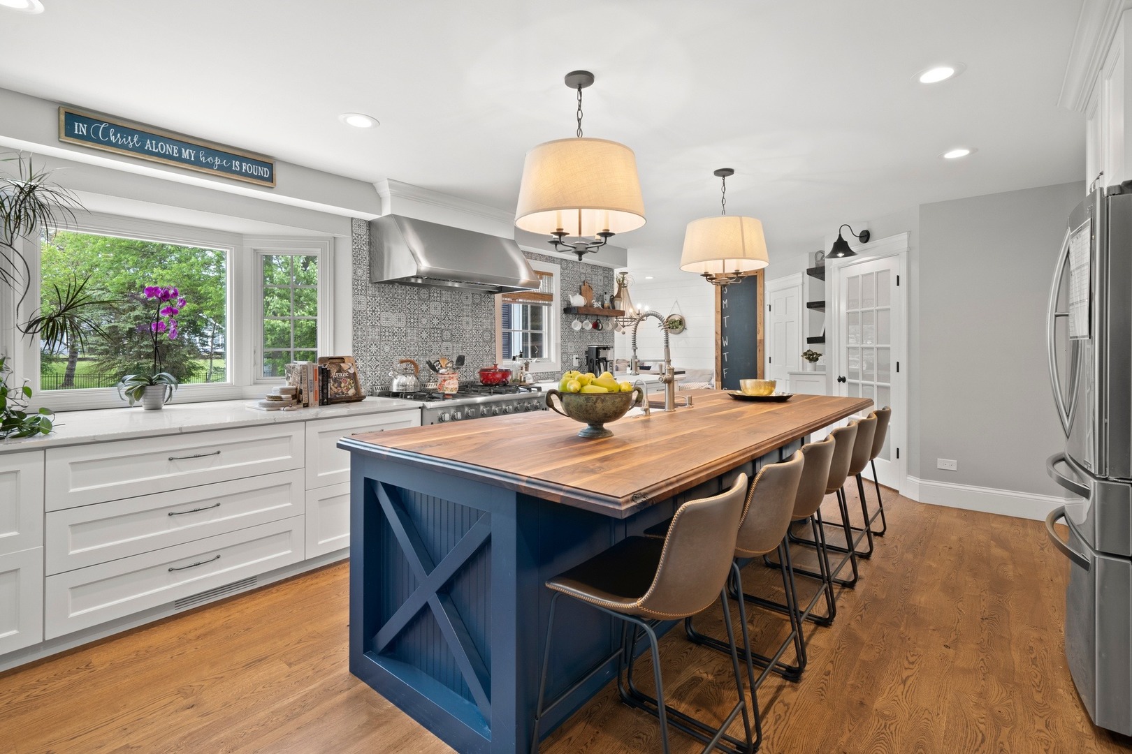 2181 Embden Lane Wheaton, IL 60189 - Photo 12 of 44