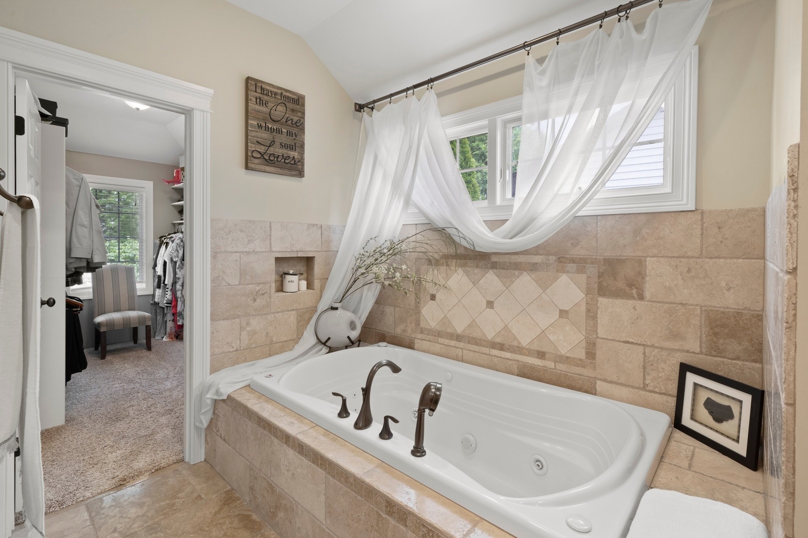 2181 Embden Lane Wheaton, IL 60189 - Photo 23 of 44